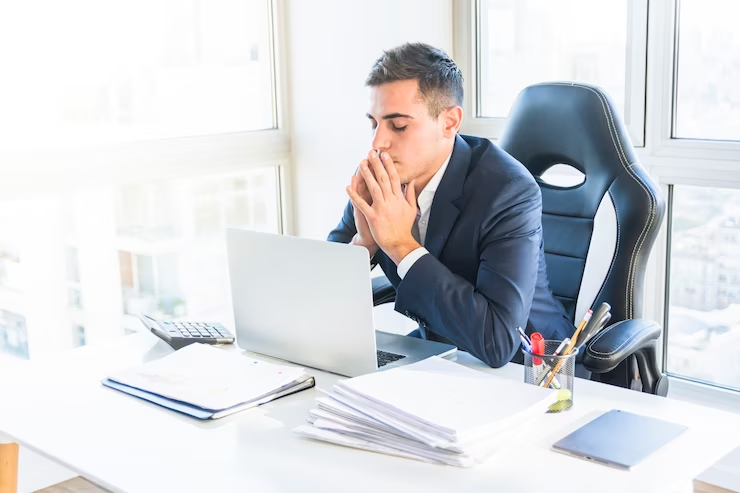 Networking Success for Introverts: 6 Actionable Tips To Overcome Shyness 2 introverted employees
